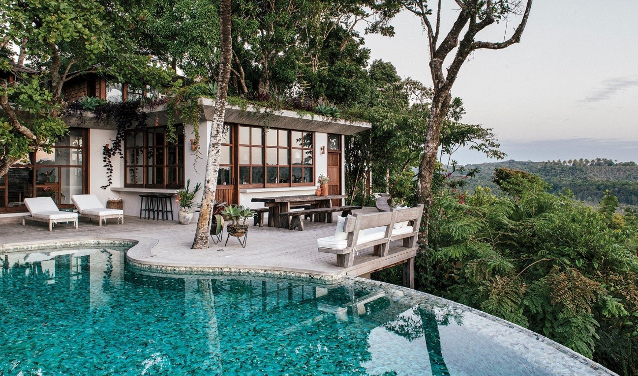 A modernist sanctuary that overlooks the Trancoso jungle – NY Times 2019
