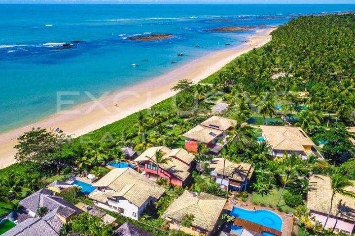 New first-line beachfront villa with 5 bedrooms, Estrada da Balsa