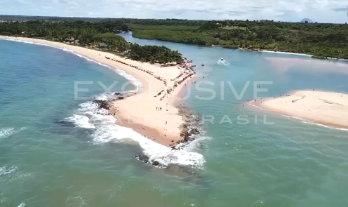 18 plots in an eco-friendly development near the Caraíva river