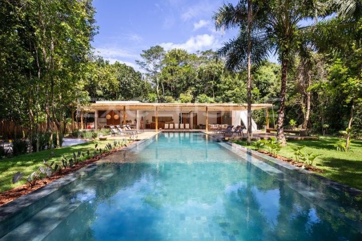 House with 4 bungalows and a guest cottage, Pedro Grande