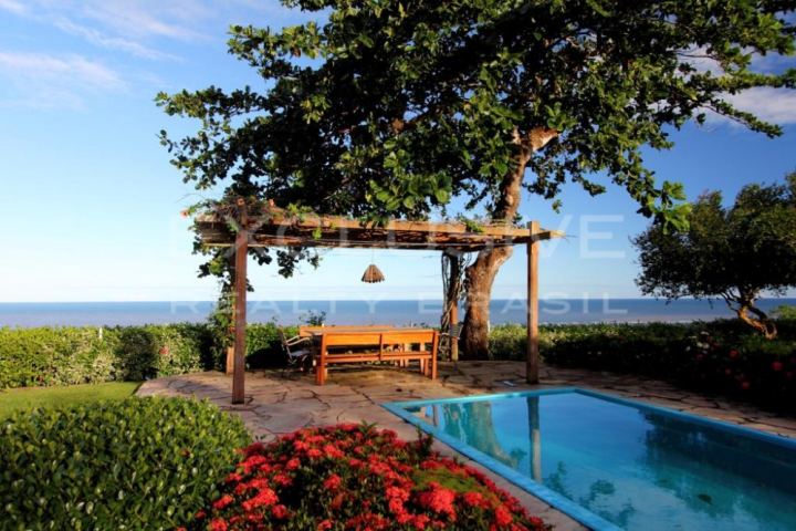 3-bedroom house on the historic square of Porto Seguro