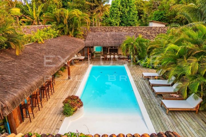4-suite house with pool in João Vieira, next to the Quadrado